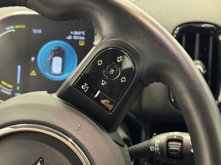 MINI Countryman COOPER SE ALL4  foto 24