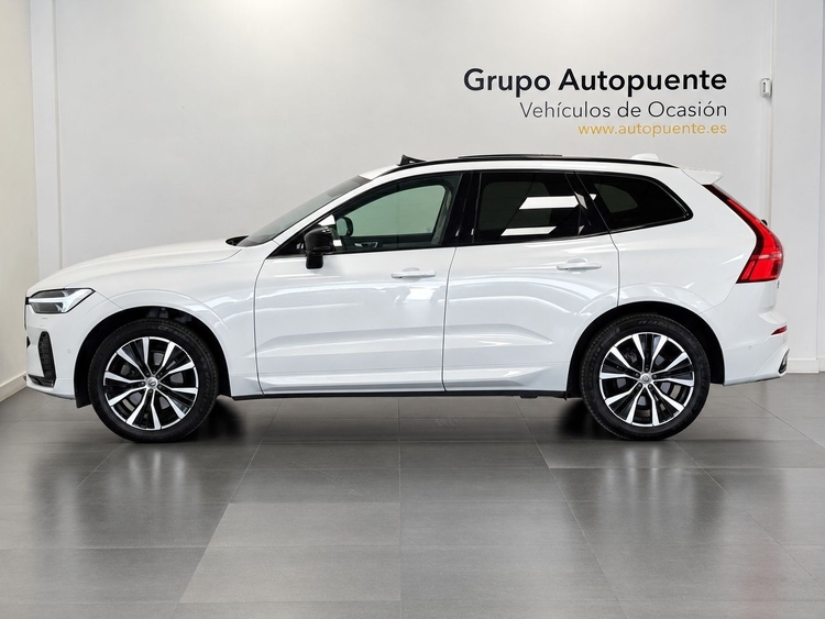 Volvo XC60 2.0 B4D ULTIMATE DARK AUTO foto 6