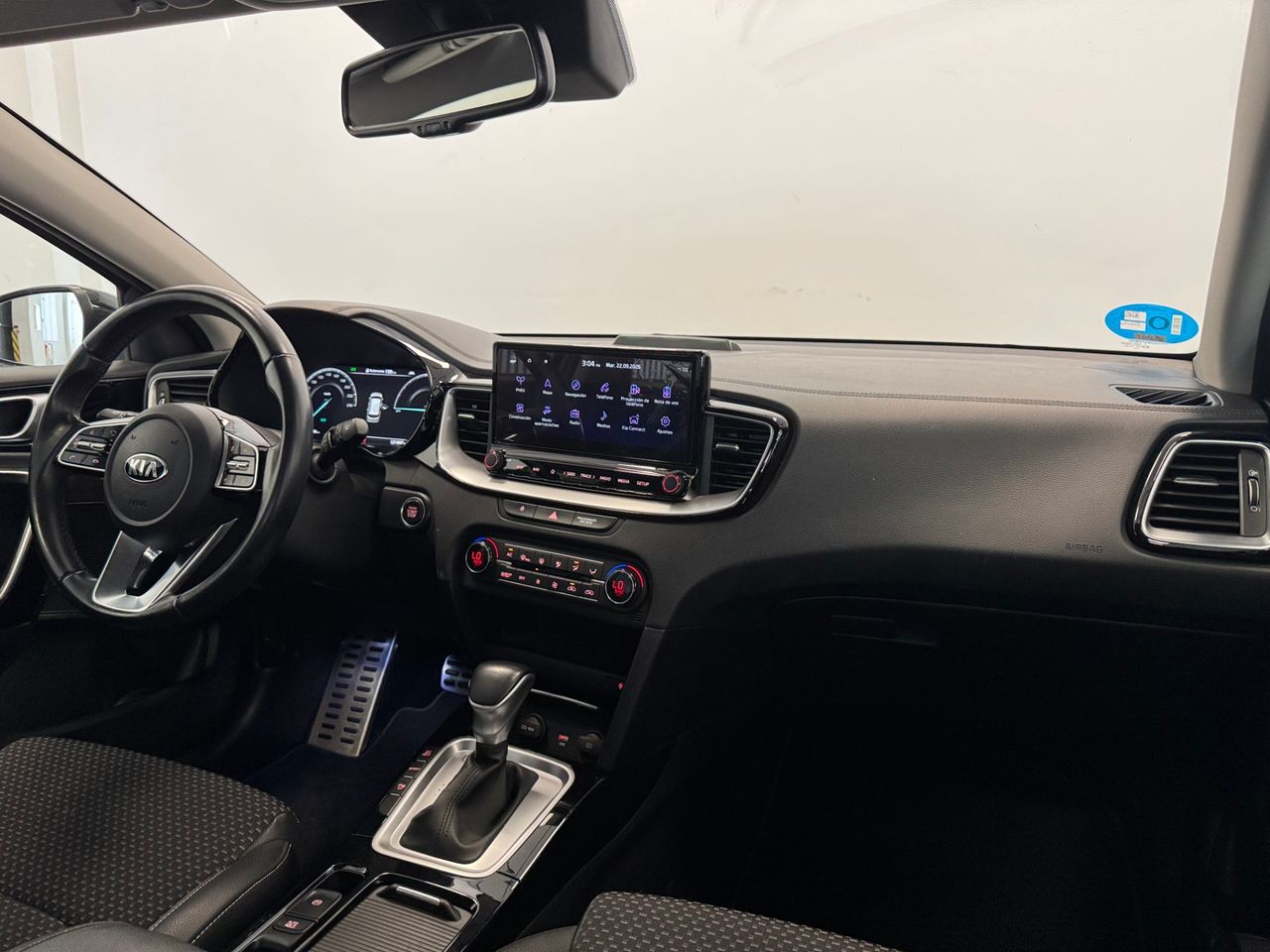 Kia Ceed E-TECH PHEV  foto 11