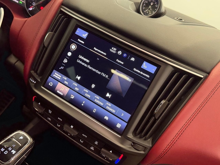 Maserati Levante GT AUTO 4WD foto 34