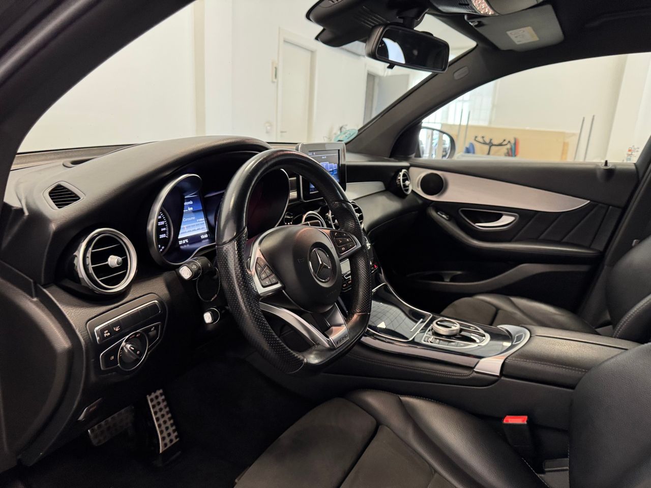 Mercedes GLC Coupé AMG miniatura 14