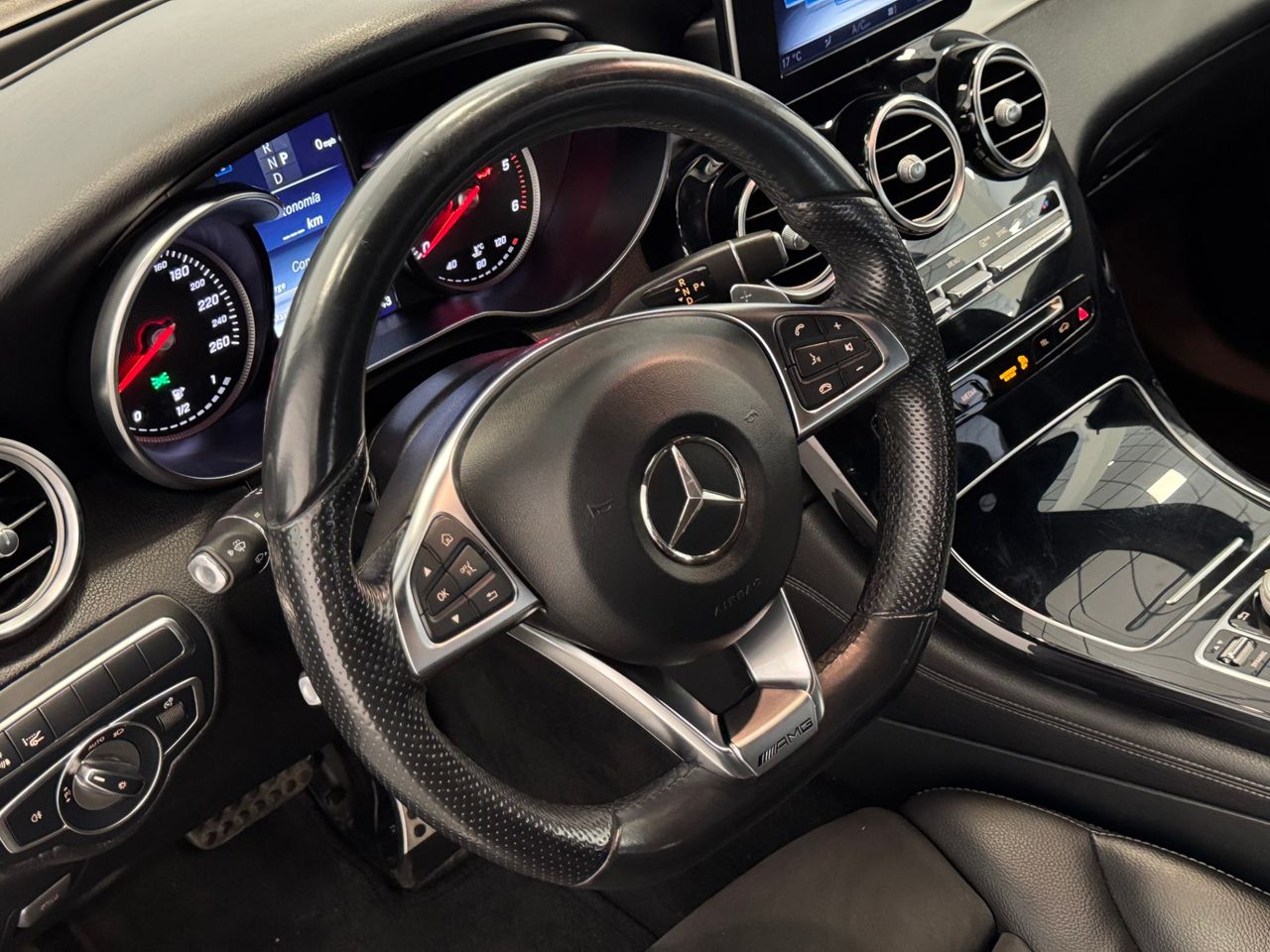 Mercedes GLC Coupé AMG miniatura 18