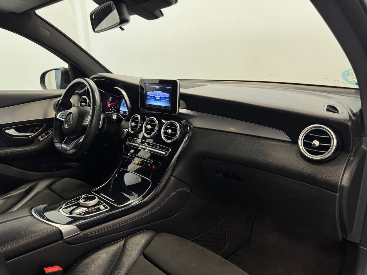Mercedes GLC Coupé AMG foto 13