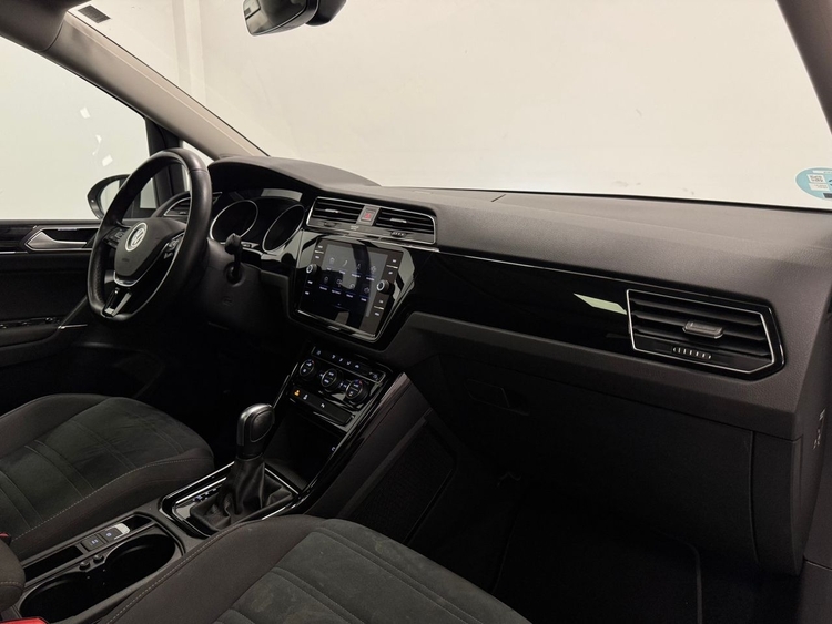 Volkswagen Touran SPORT TDI DSG foto 13