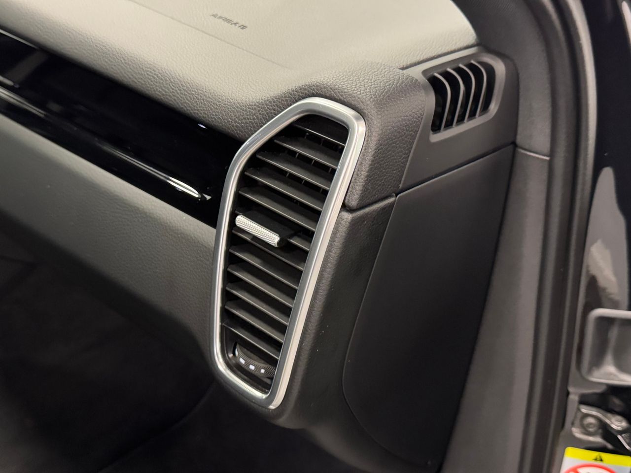 Porsche Cayenne CAYENNE COUPE E-HYBRID  foto 30