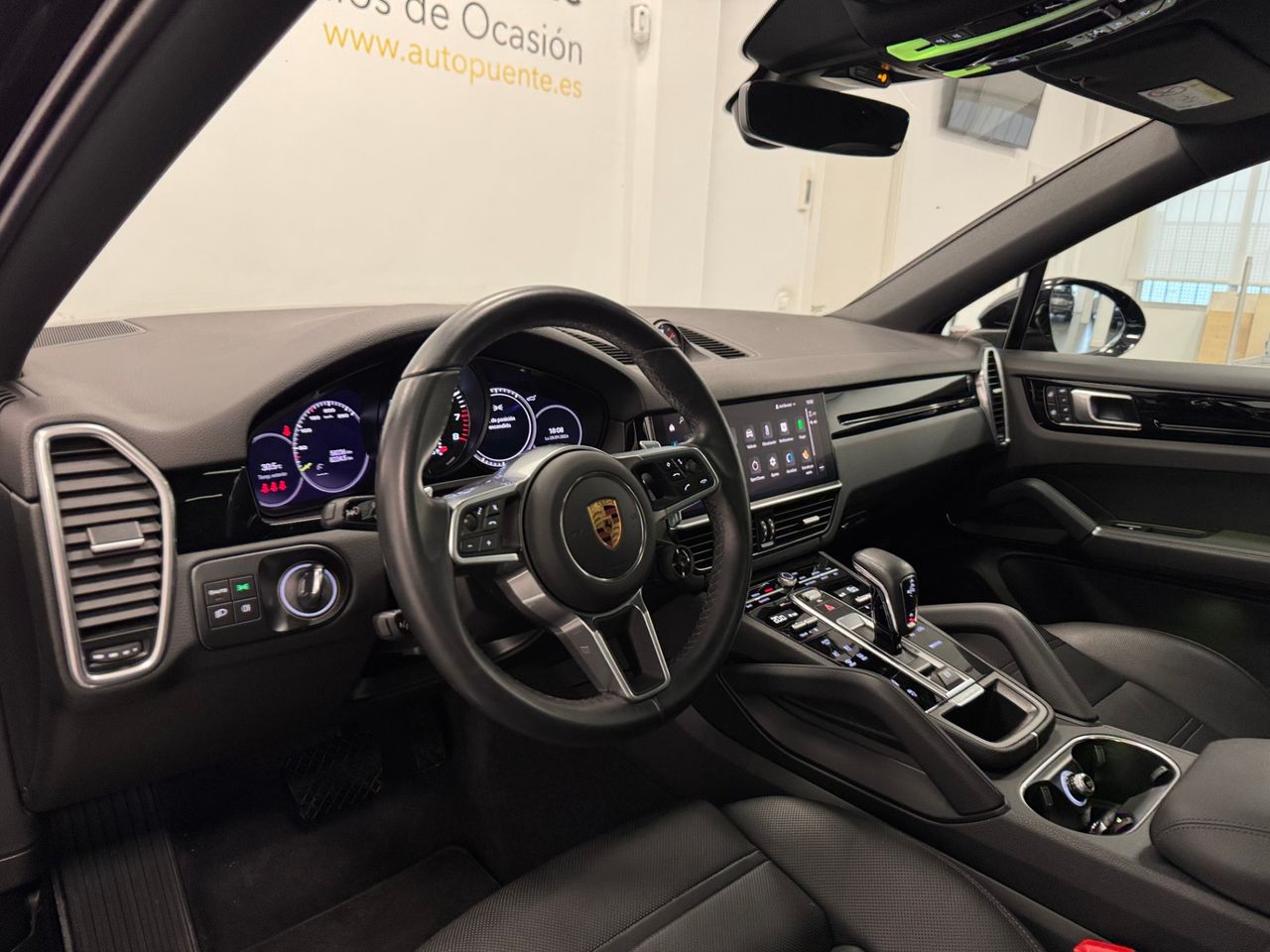 Porsche Cayenne CAYENNE COUPE E-HYBRID  foto 8