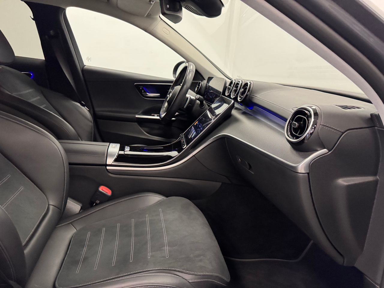 Mercedes Clase C AMG 220D 4MATIC foto 27