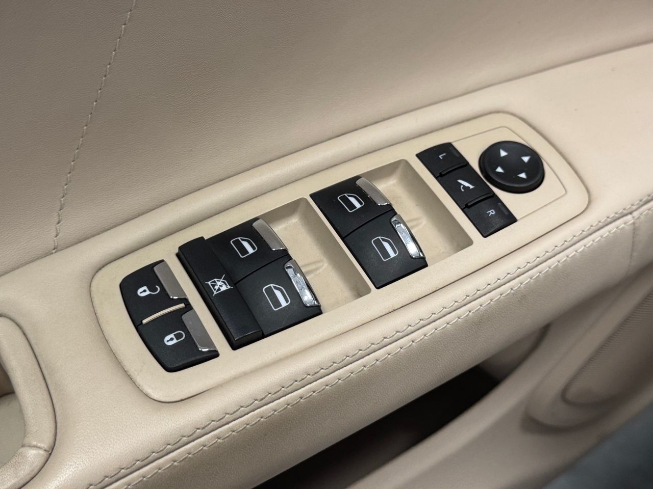 Maserati Ghibli GT L4 330CV  miniatura 15