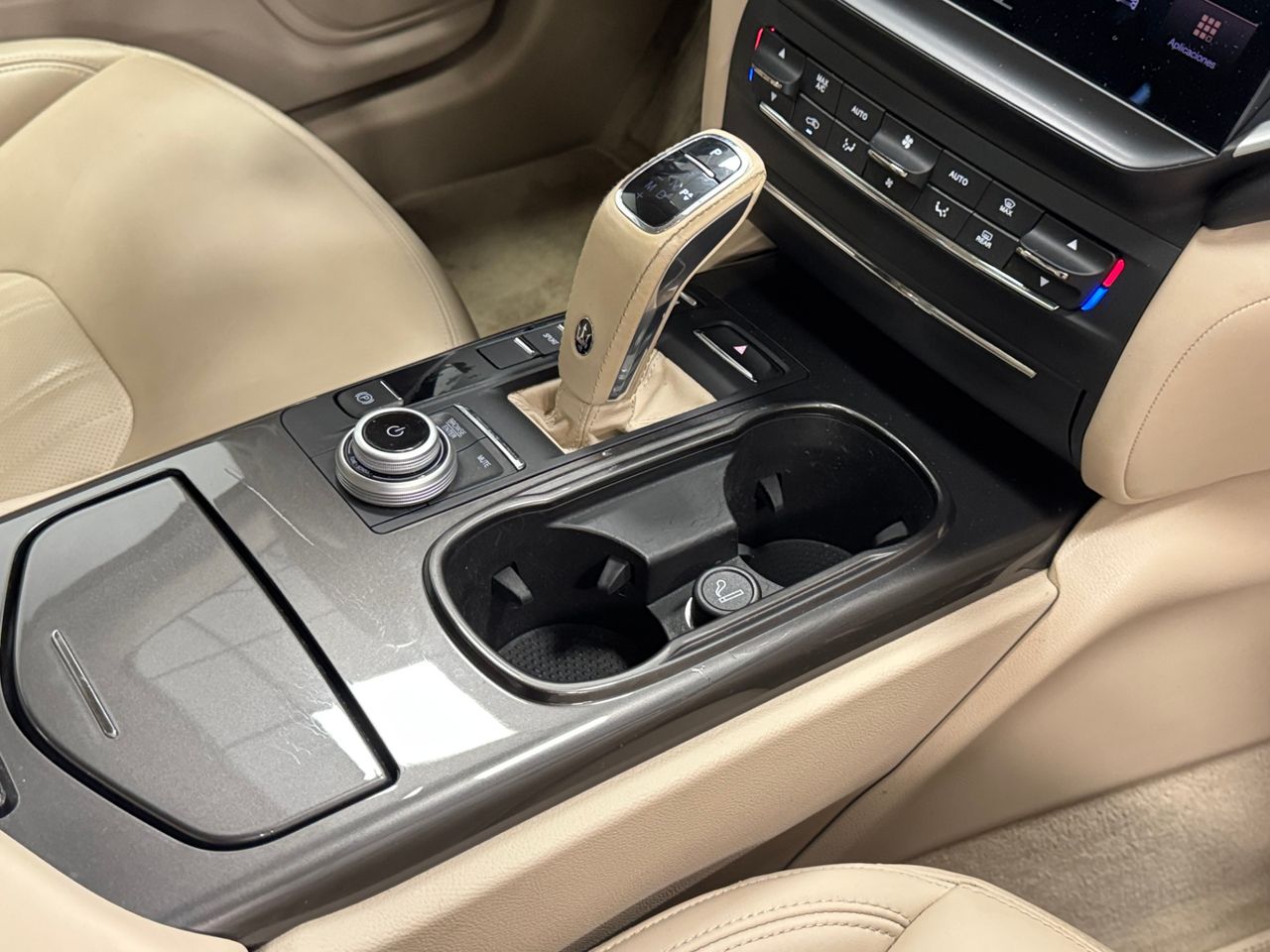 Maserati Ghibli GT L4 330CV  miniatura 31
