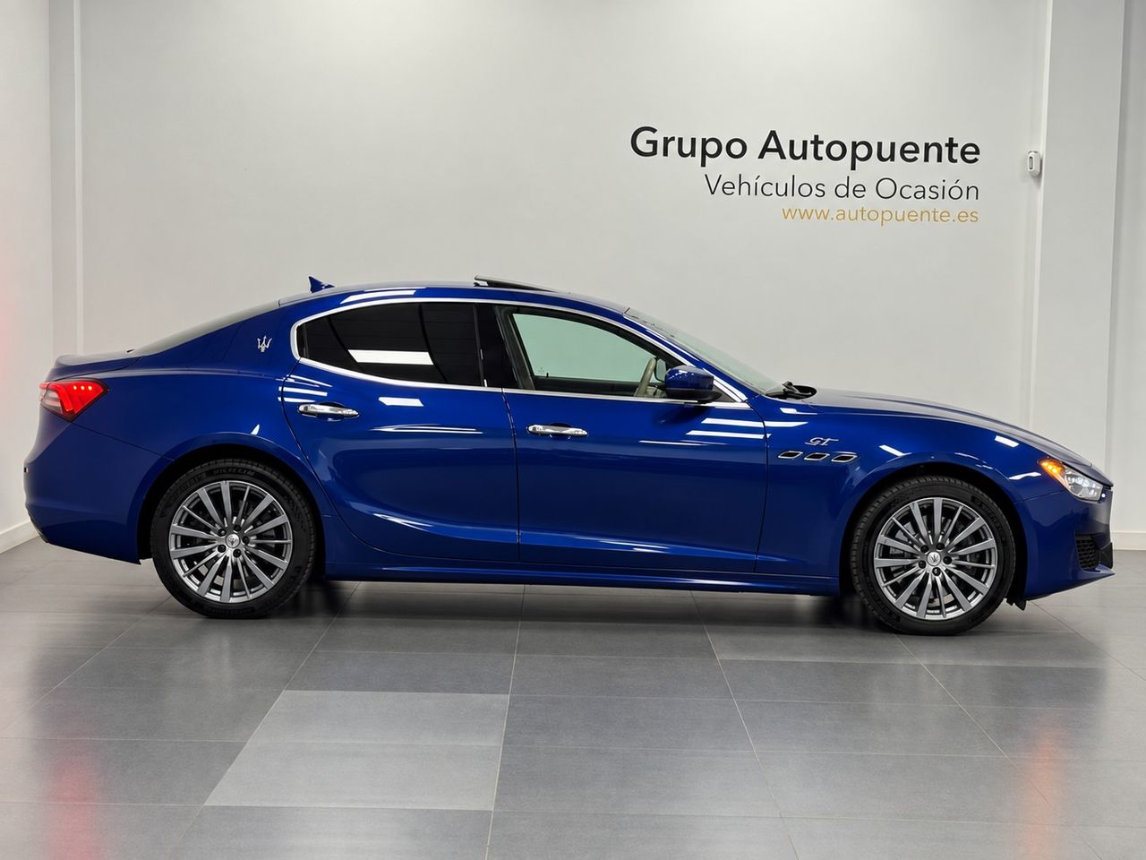 Maserati Ghibli GT L4 330CV  foto 3