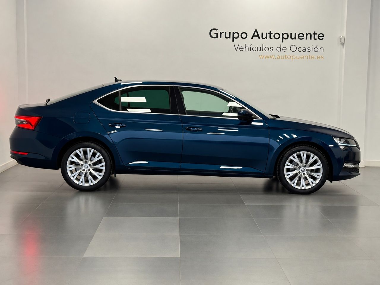 Skoda Superb STYLE PLUS  miniatura 3