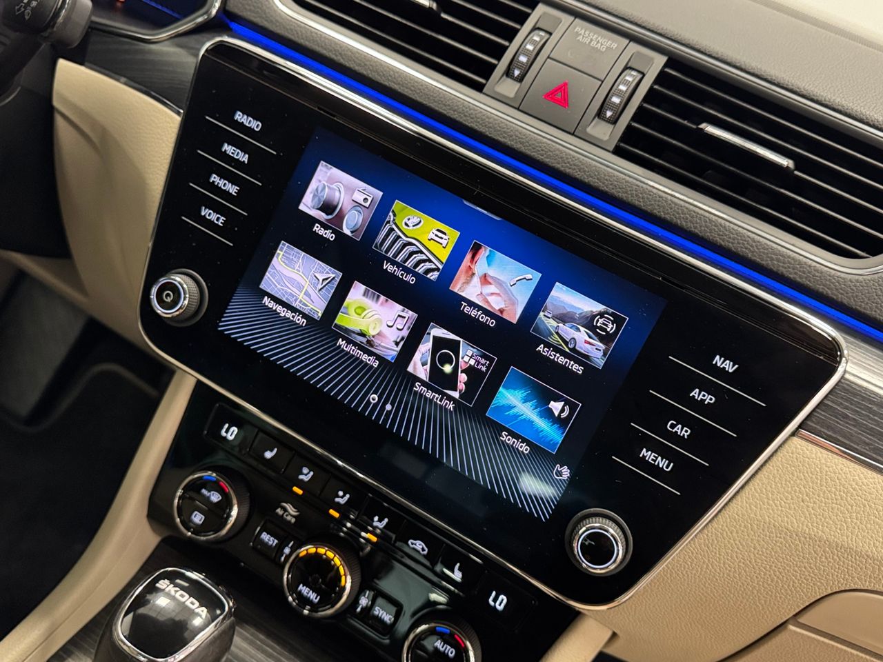 Skoda Superb STYLE PLUS  miniatura 25