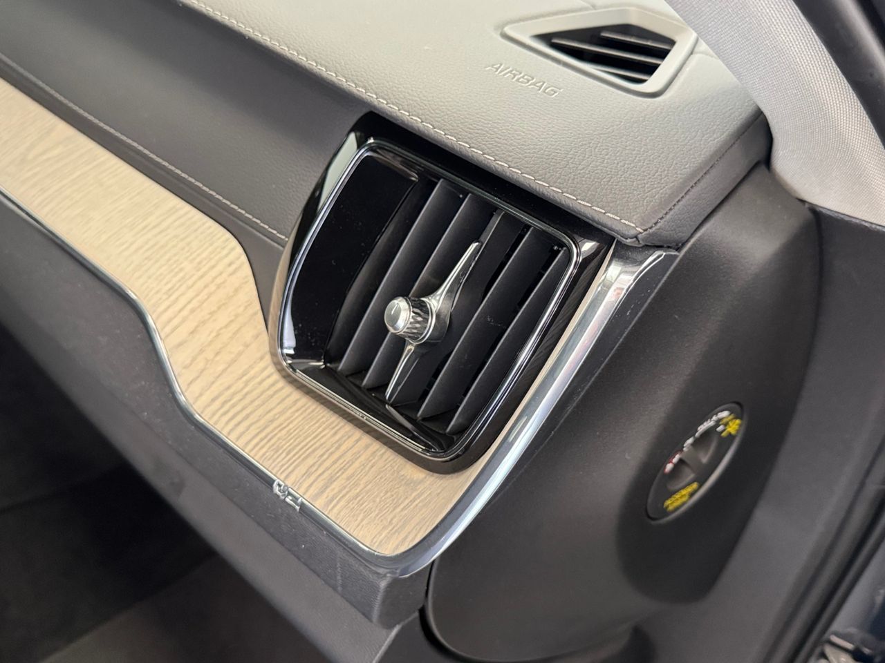 Volvo XC60 T6 AWD RECHARGE INSCRIPTION AUTO miniatura 23