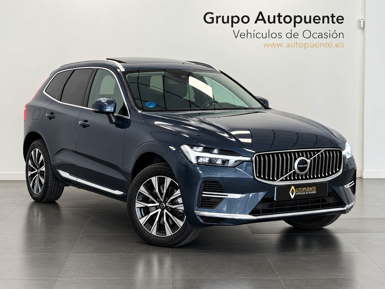 Volvo XC60 T6 AWD RECHARGE INSCRIPTION AUTO foto 2