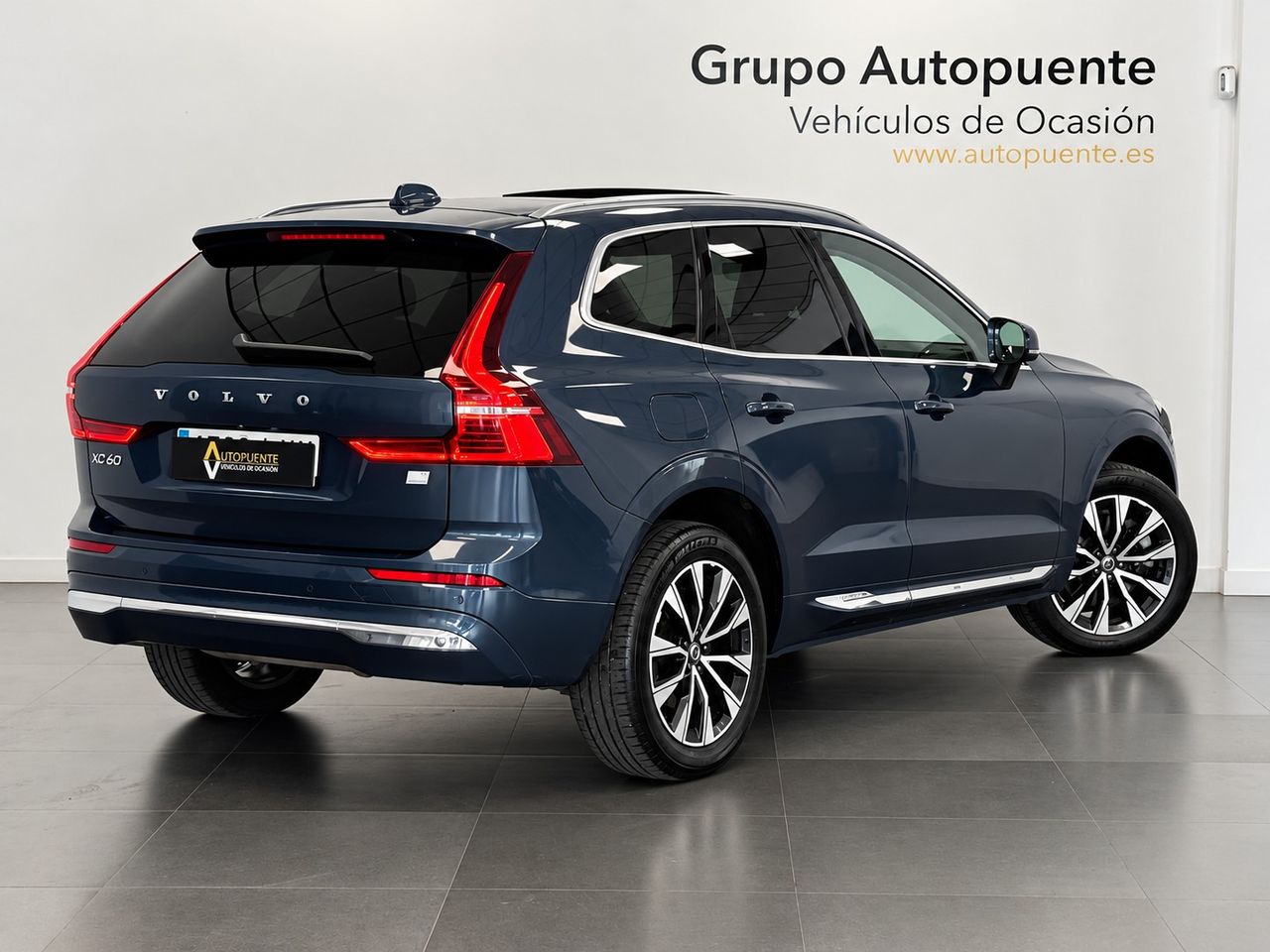 Volvo XC60 T6 AWD RECHARGE INSCRIPTION AUTO foto 4