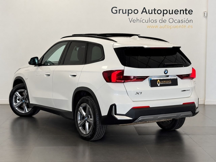 BMW X1 25E XDRIVE foto 5
