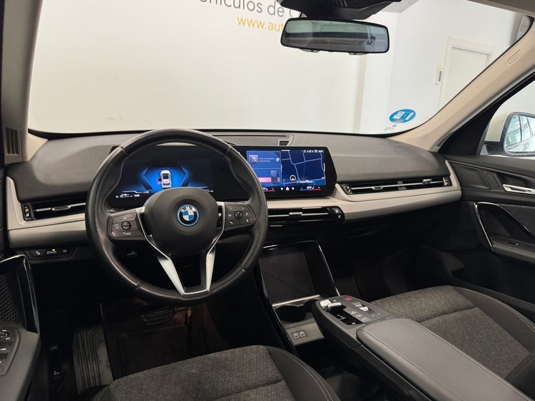 BMW X1 25E XDRIVE foto 9