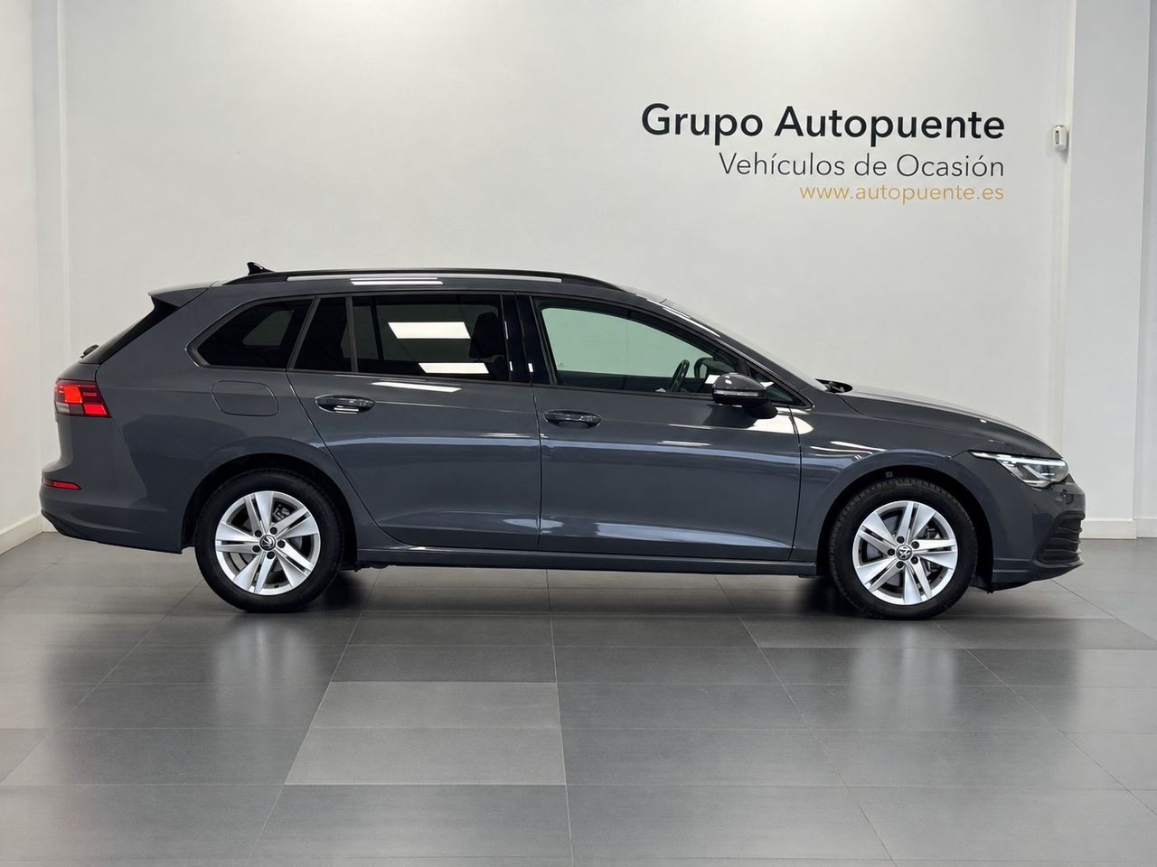 Volkswagen Golf LIFE TDI foto 3