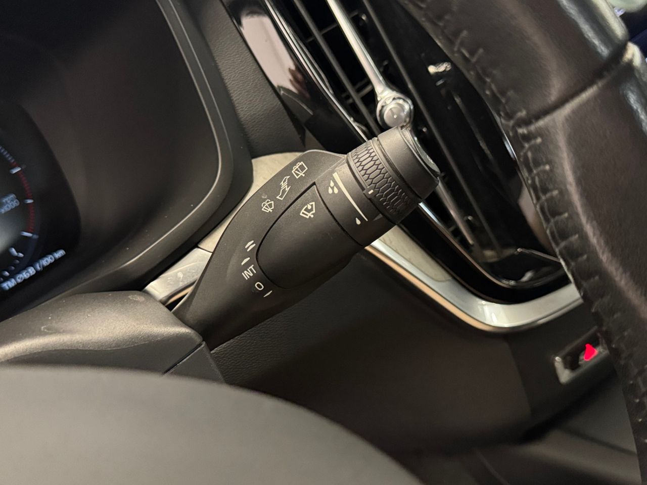 Volvo V60 Cross Country  2.0 B4 D PRO AUTO miniatura 21