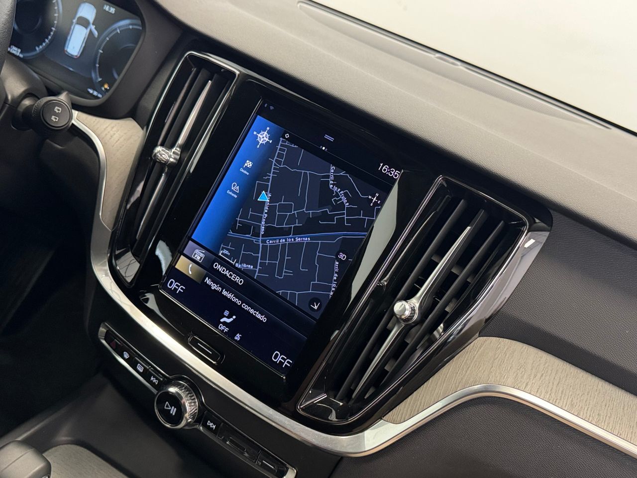Volvo V60 Cross Country  2.0 B4 D PRO AUTO miniatura 29