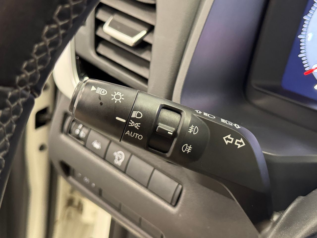 Nissan Qashqai N-CONNECTA  foto 18