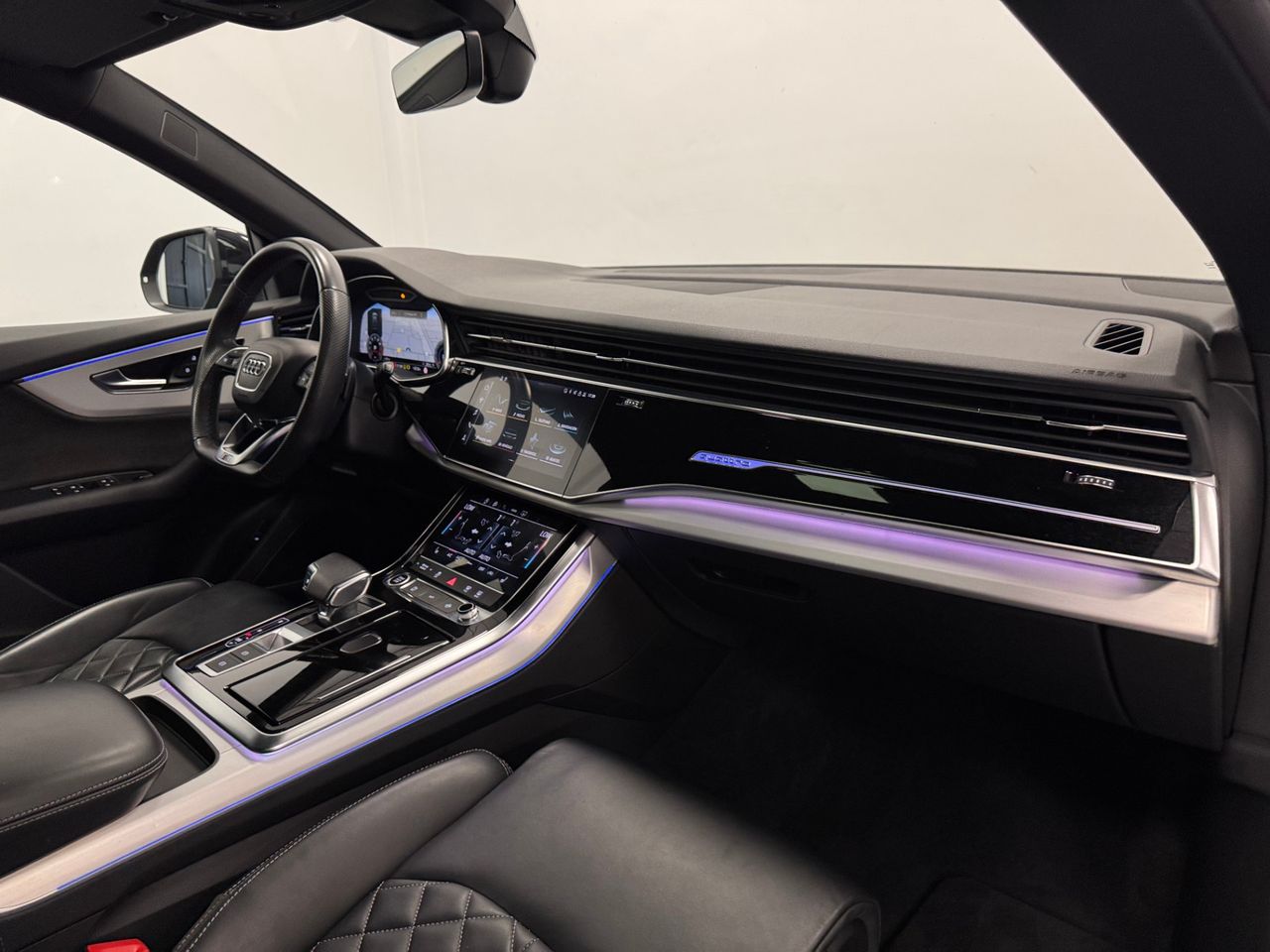 Audi Q8 55TFSI QUATTRO miniatura 13