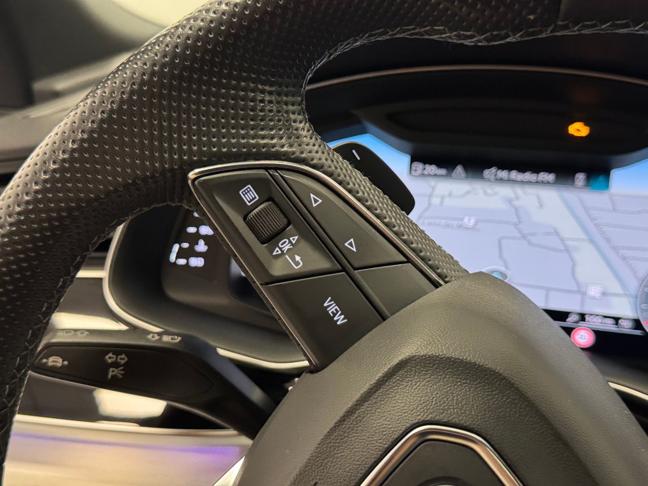 Audi Q8 55TFSI QUATTRO miniatura 23