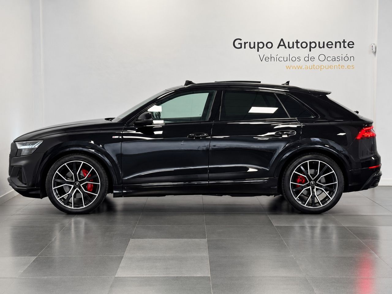 Audi Q8 55TFSI QUATTRO miniatura 6