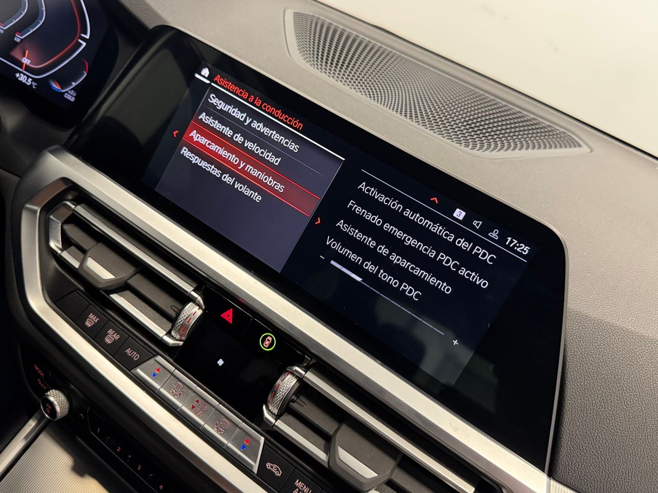 BMW Serie 3 320D AUTO foto 26