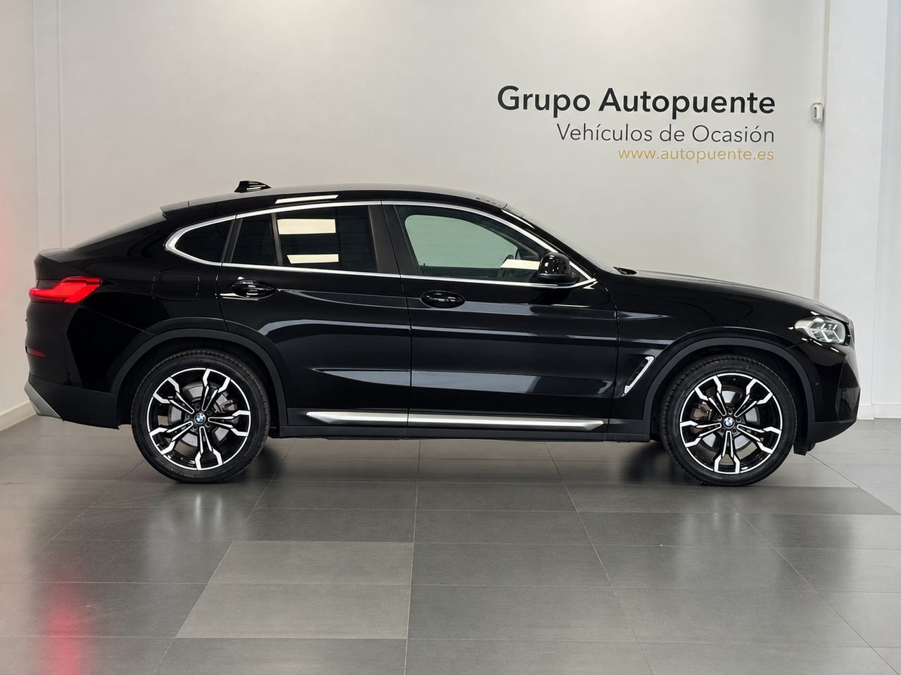 BMW X4 XLINE XDRIVE 20D miniatura 3