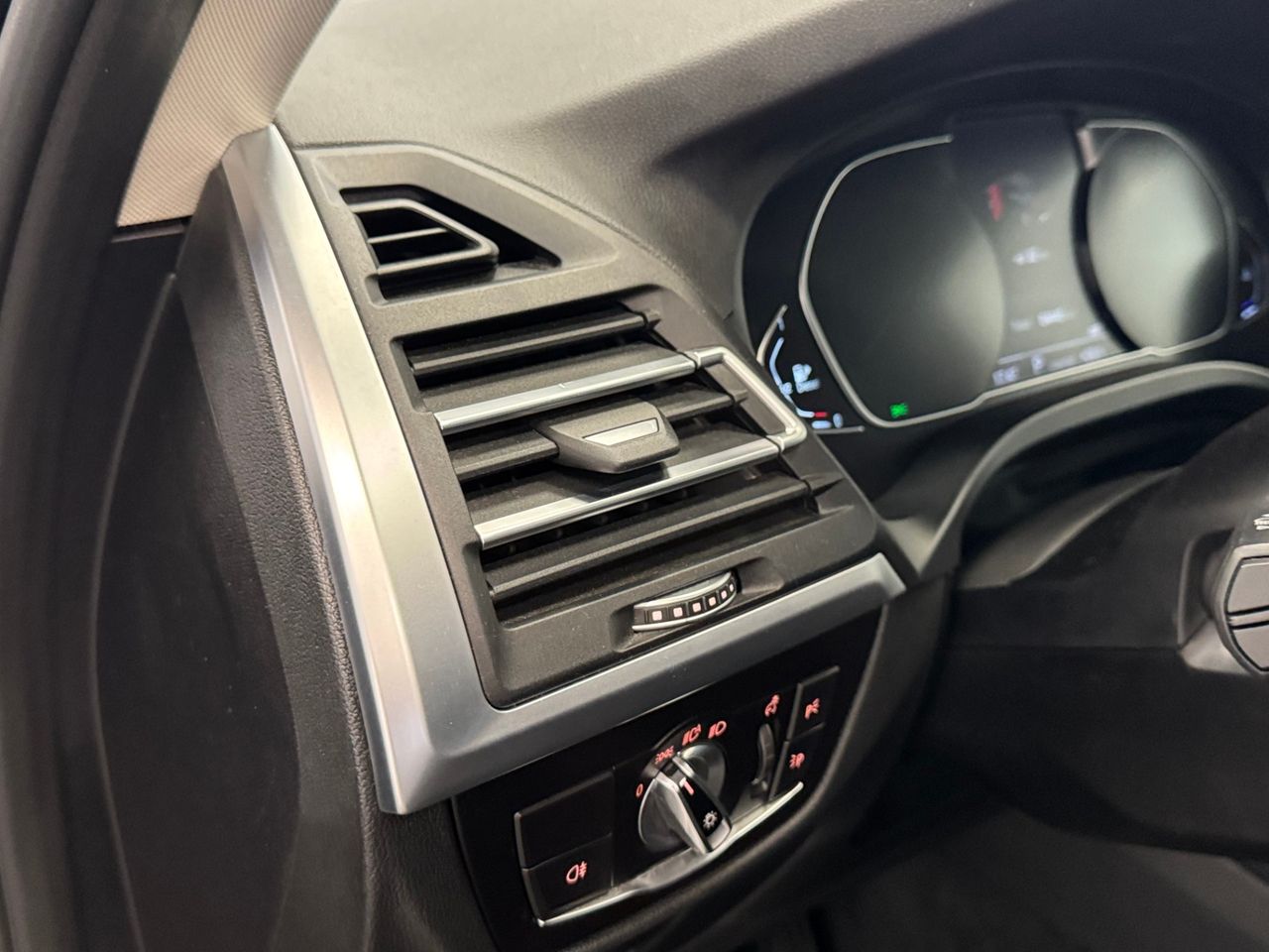 BMW X4 XLINE XDRIVE 20D foto 16