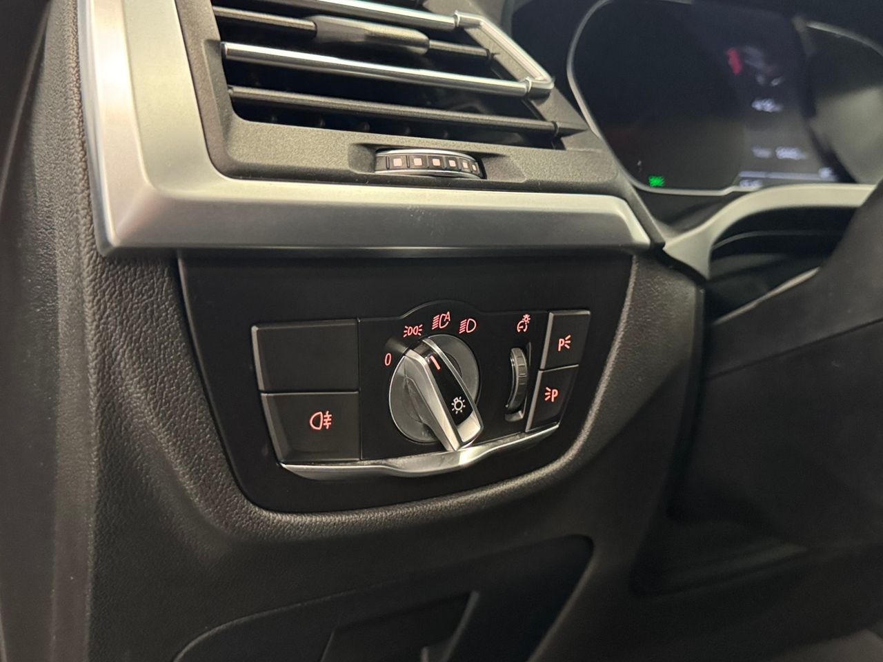 BMW X4 XLINE XDRIVE 20D foto 17