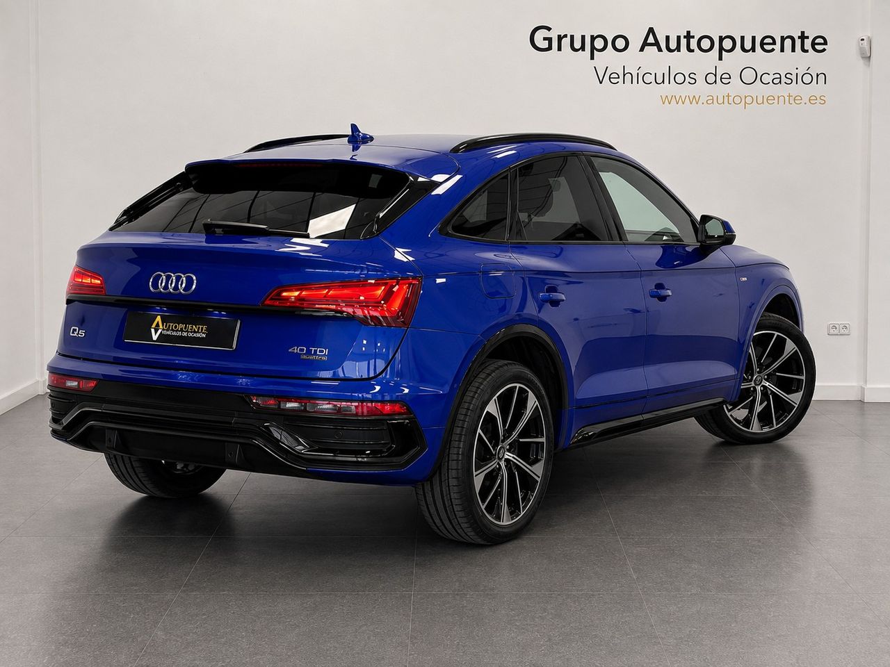 Audi Q5 SPORTBACK SLINE 40TDI QUATTRO ULTRA miniatura 4