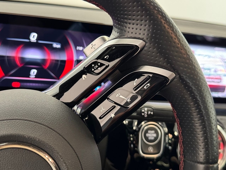 Mercedes Clase A A200D AMG 4MATIC foto 24