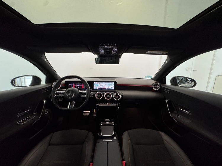 Mercedes Clase A A200D AMG 4MATIC foto 27