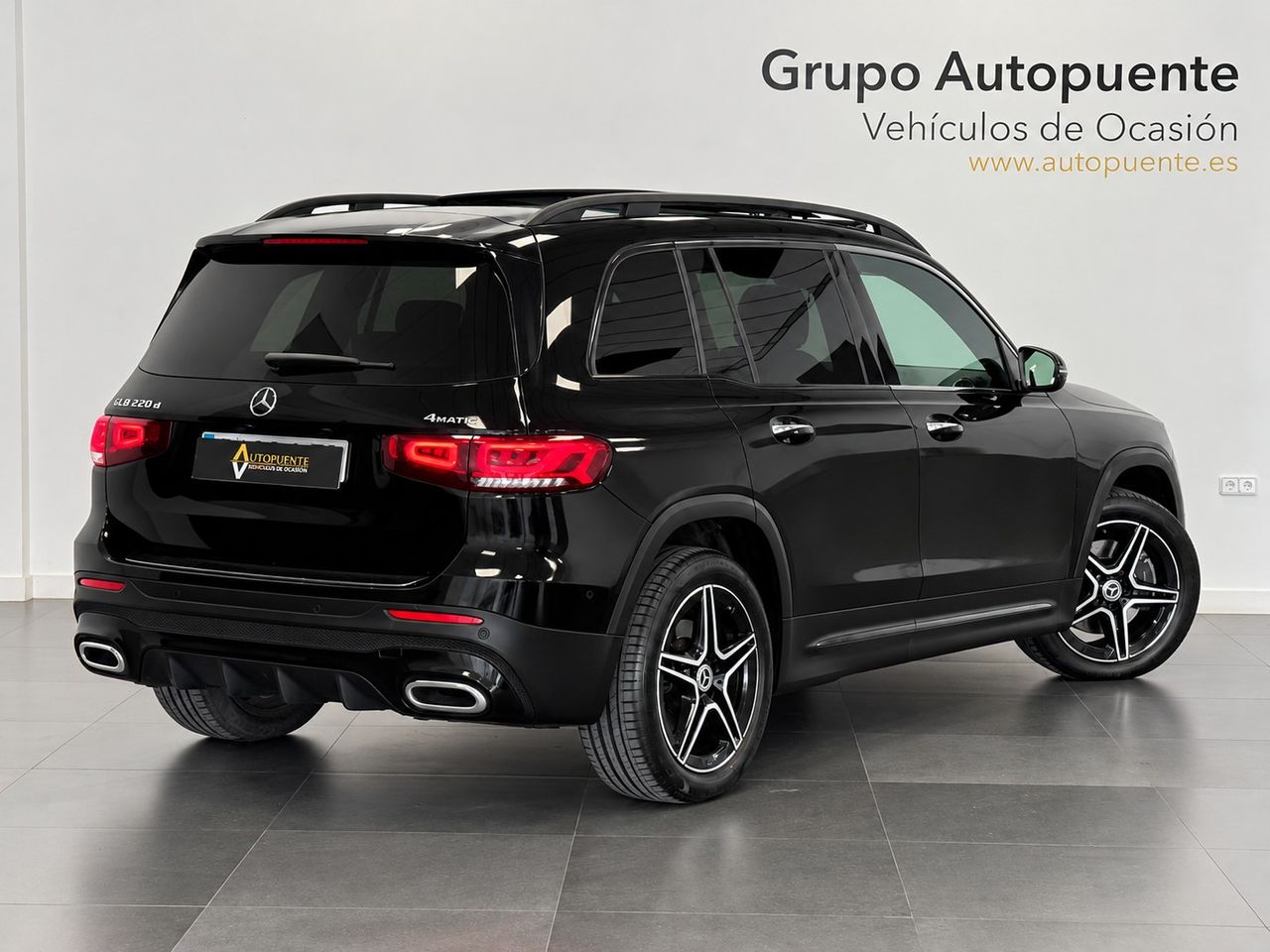 Mercedes GLB 220D AMG 4MATIC miniatura 4