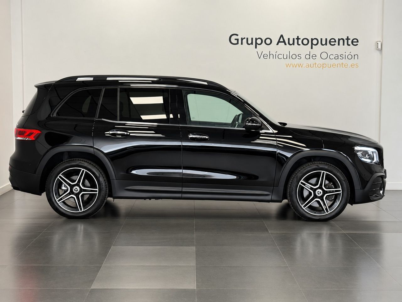 Mercedes GLB 220D AMG 4MATIC foto 3