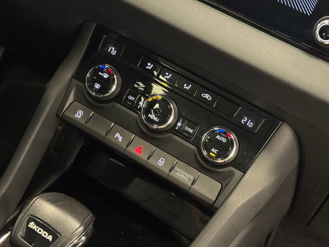 Skoda Karoq STYLE DSG  foto 24