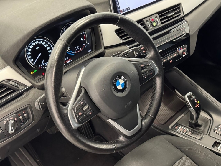 BMW X1 SDRIVE 18D foto 19