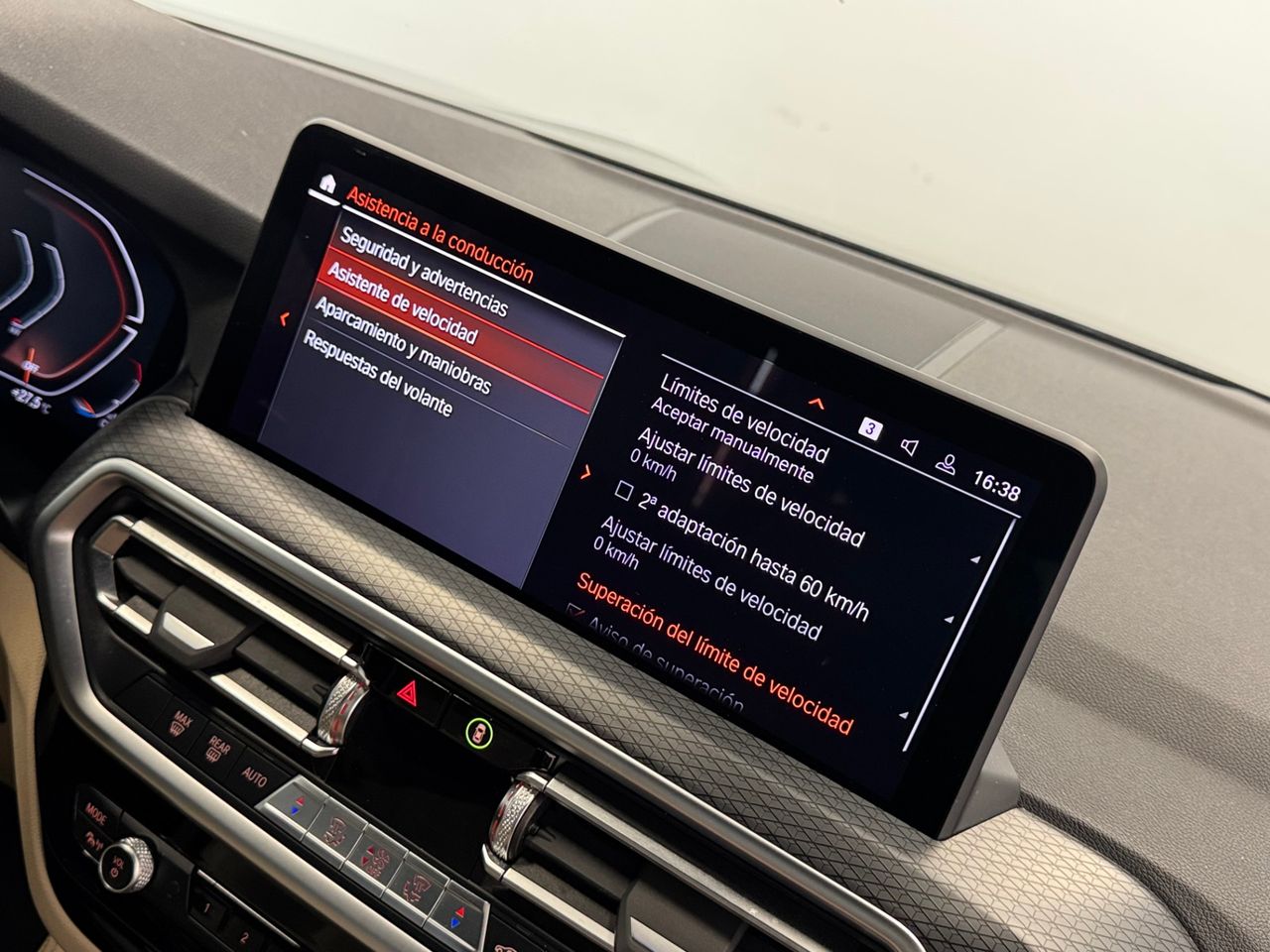 BMW X4 XLINE  miniatura 36