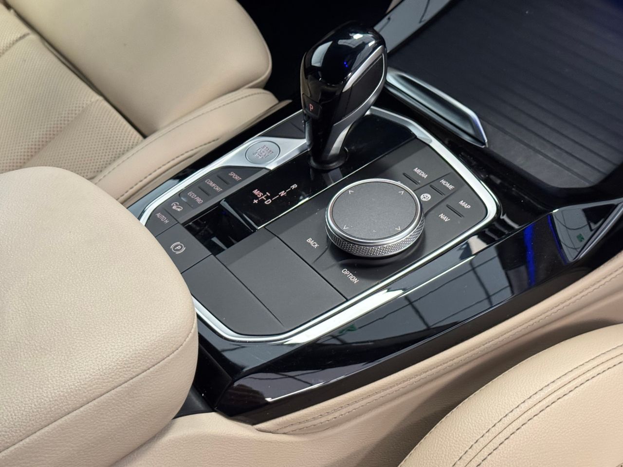 BMW X4 XLINE  miniatura 42