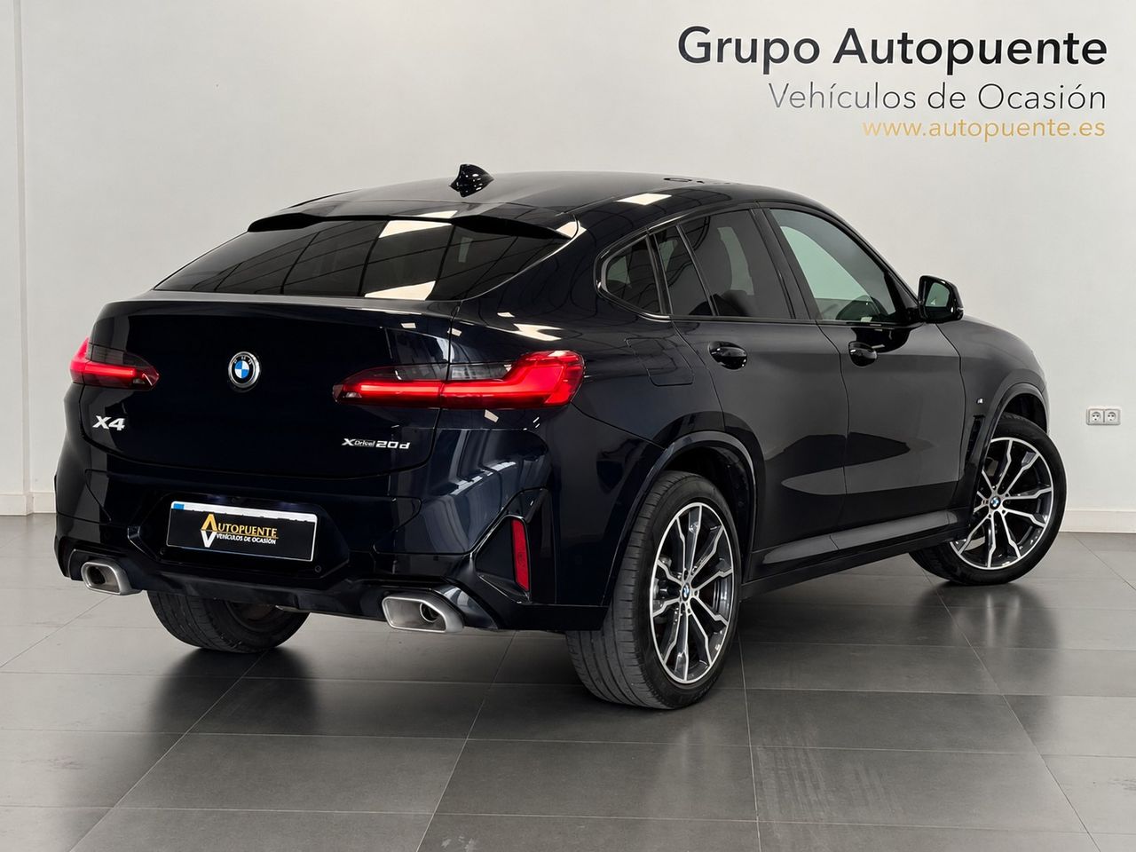 BMW X4 XLINE  foto 4