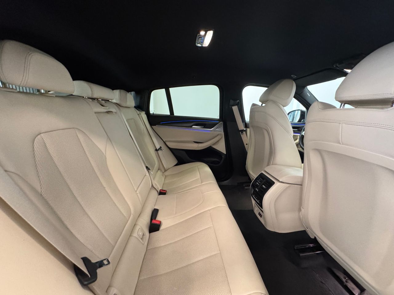 BMW X4 XLINE  foto 46