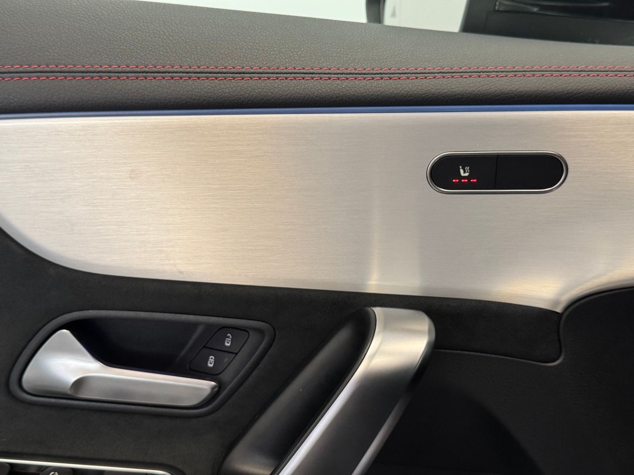 Mercedes CLA 200 AMG LINE  miniatura 17