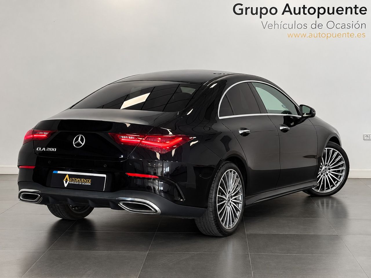 Mercedes CLA 200 AMG LINE  miniatura 4