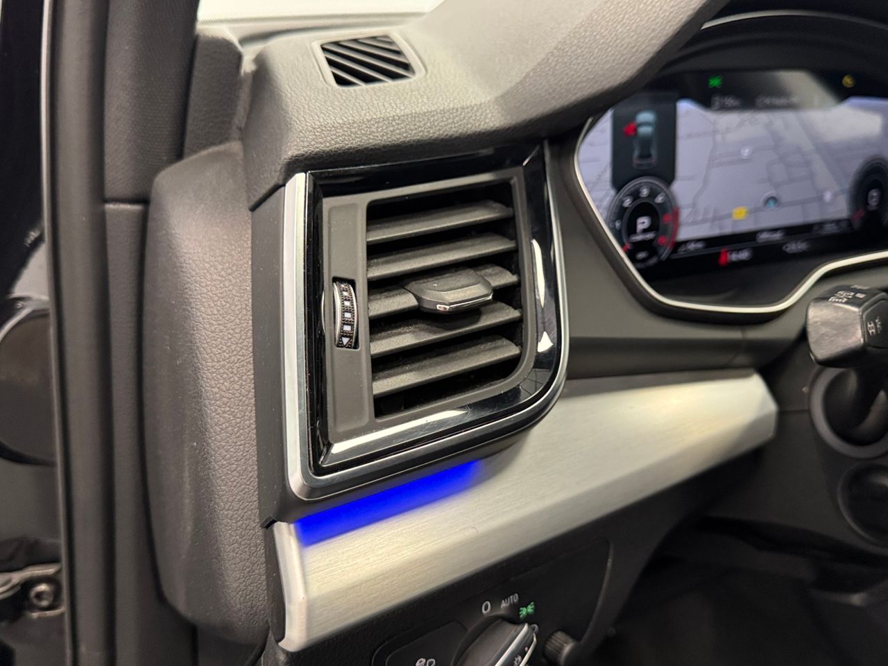 Audi Q5 SPORTBACK BLACK LINE 40TDI QUATTRO ULTRA miniatura 20