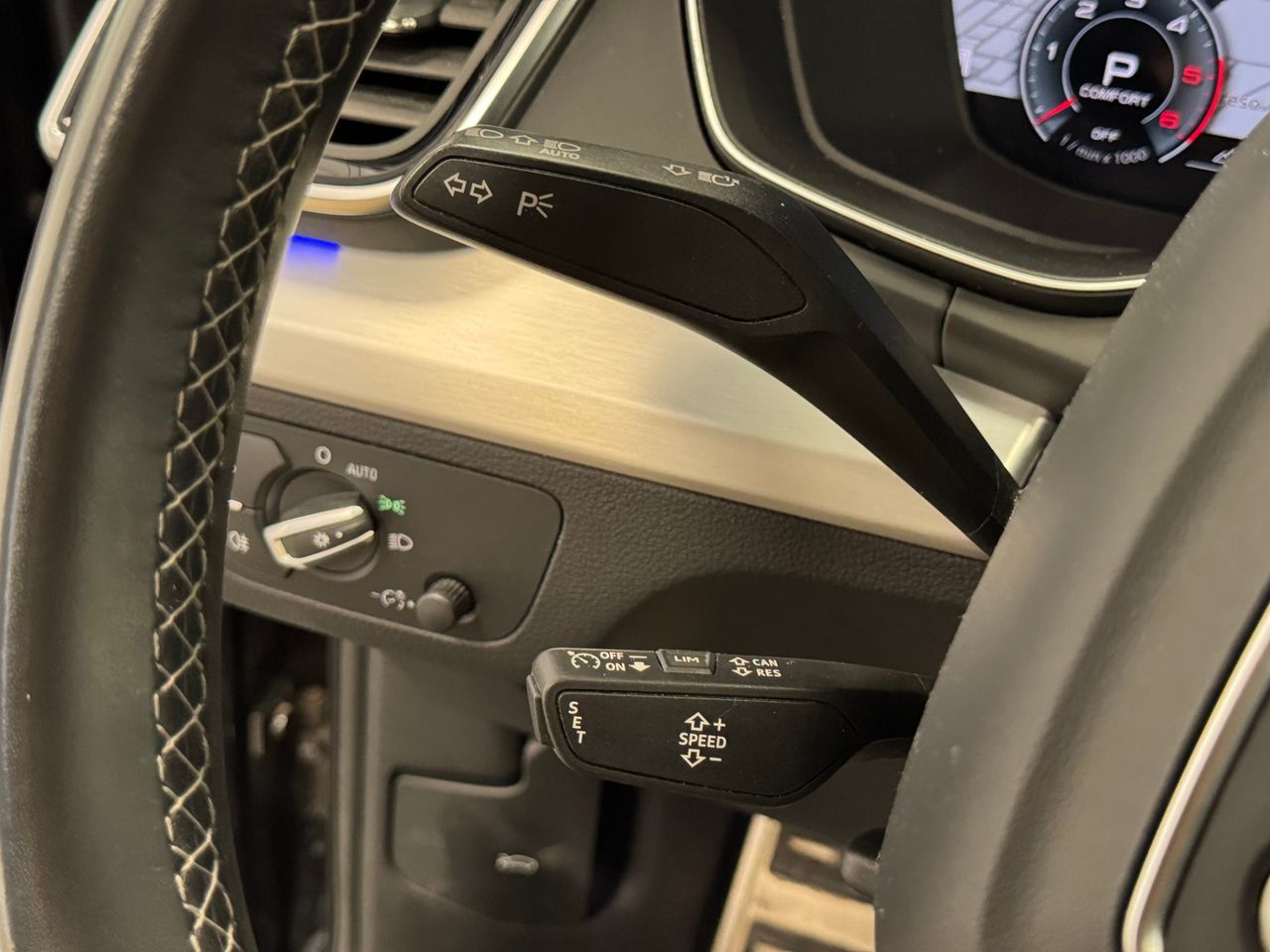 Audi Q5 SPORTBACK BLACK LINE 40TDI QUATTRO ULTRA miniatura 23