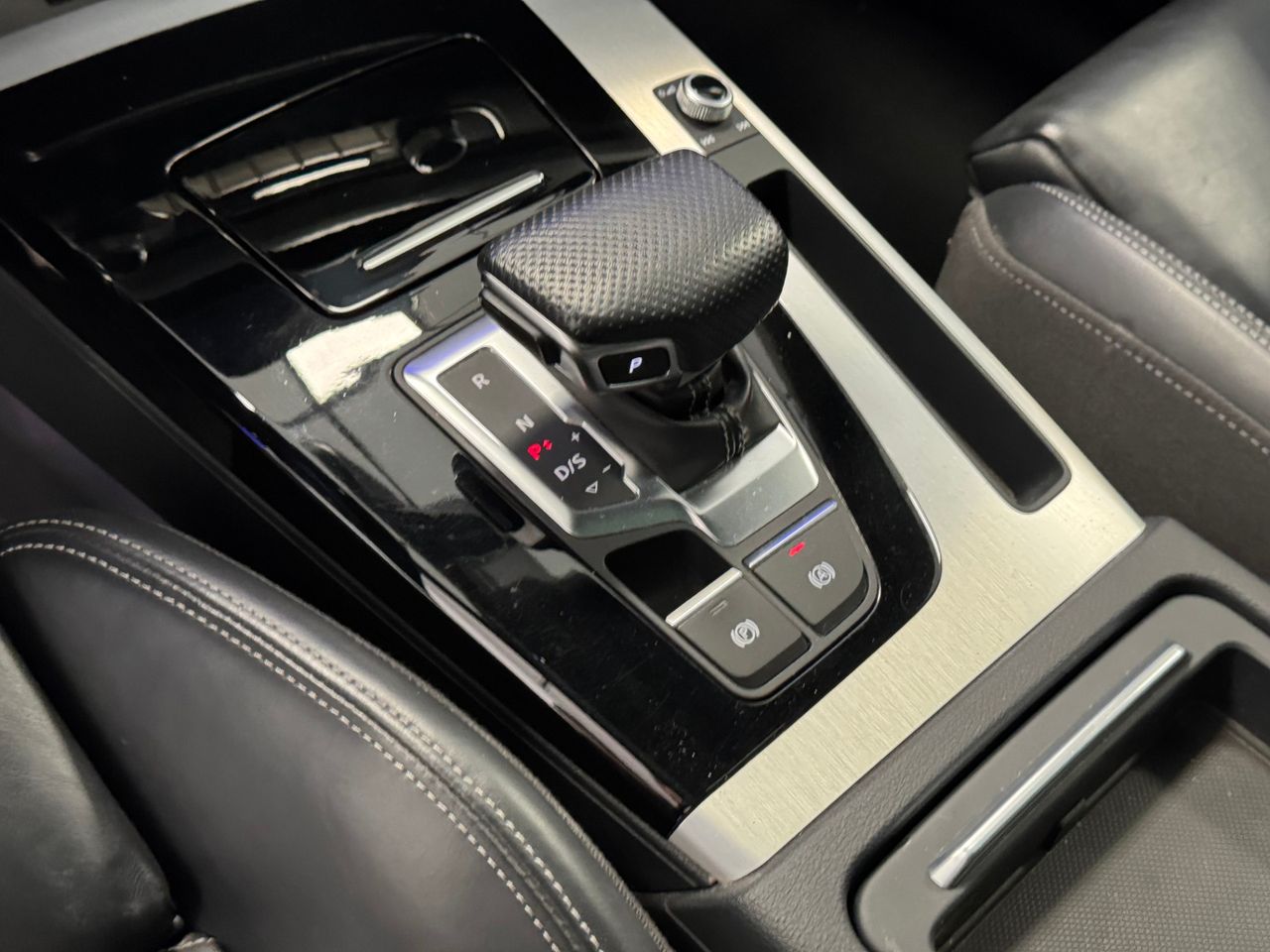 Audi Q5 SPORTBACK BLACK LINE 40TDI QUATTRO ULTRA miniatura 28