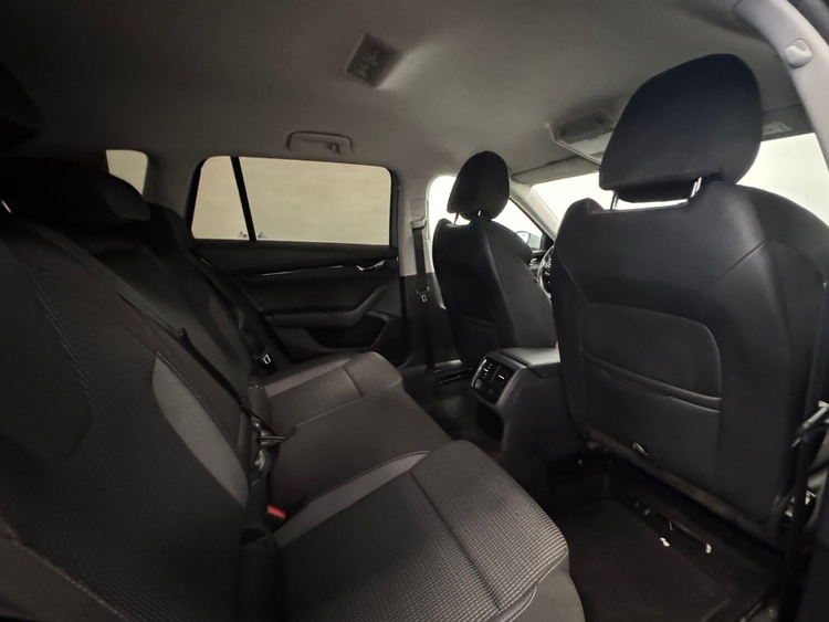 Skoda Octavia AMBITION DSG foto 33