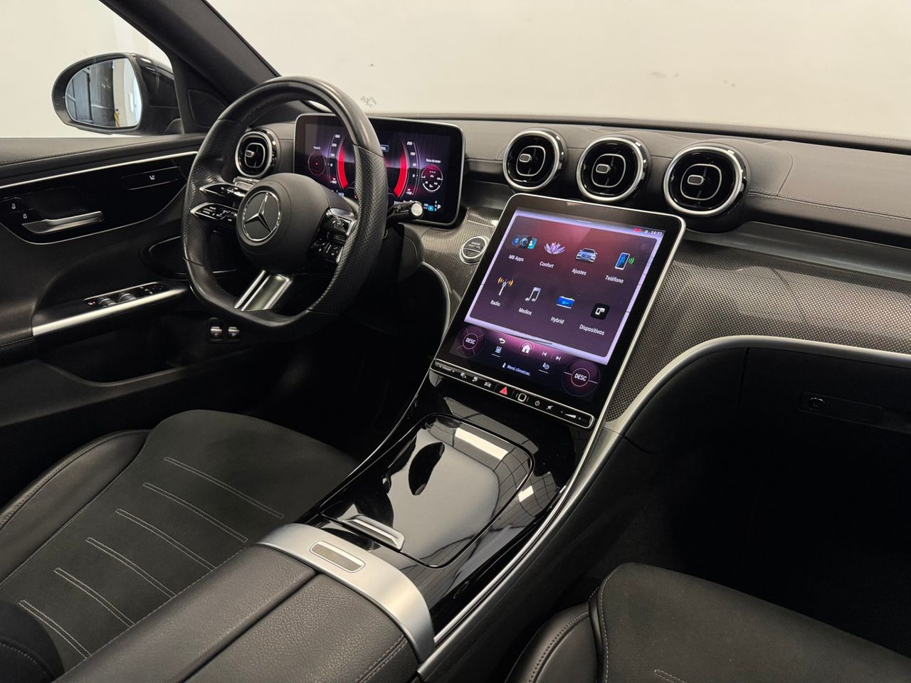 Mercedes Clase C 300 E AMG LINE miniatura 12